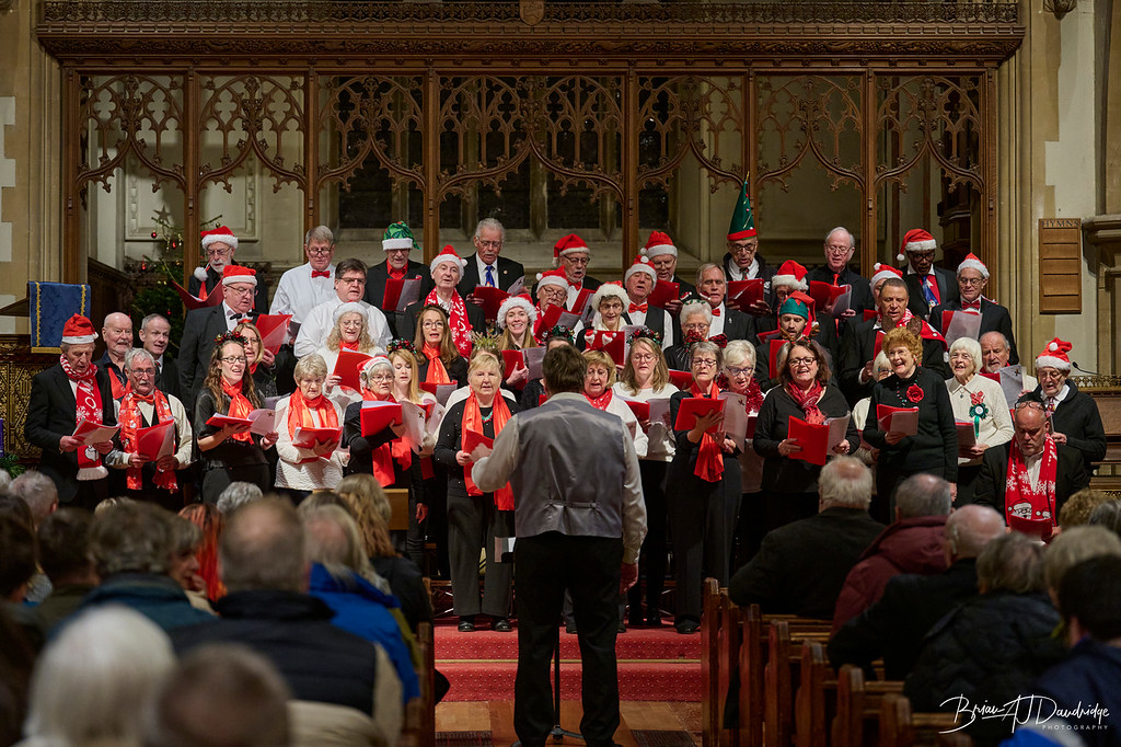 Harmonisers (and guests) bring Christmas joy to Burgess Hill